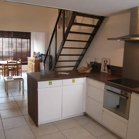 Apartment T3 Mezzanine 6 Pers, Parking, Animaux Ok, Proche - Fr-1-106-70 *