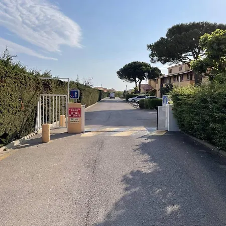 Apartment T3 Mezzanine 6 Pers, Parking, Animaux Ok, Proche - Fr-1-106-70 *
