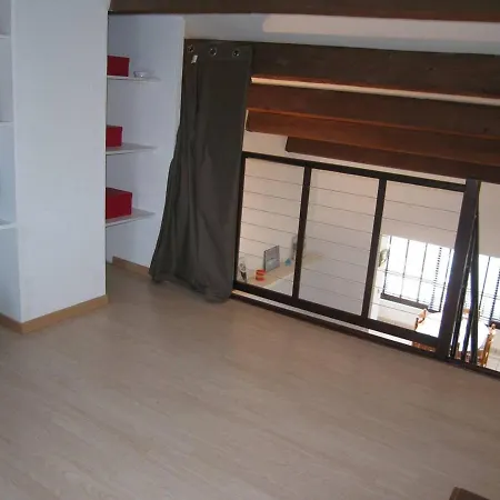 T3 Mezzanine 6 Pers, Parking, Animaux Ok, Proche - Fr-1-106-70 *